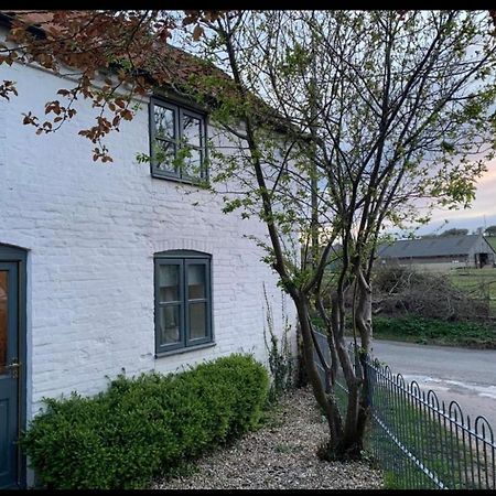 Charming Cottage 링 외부 사진